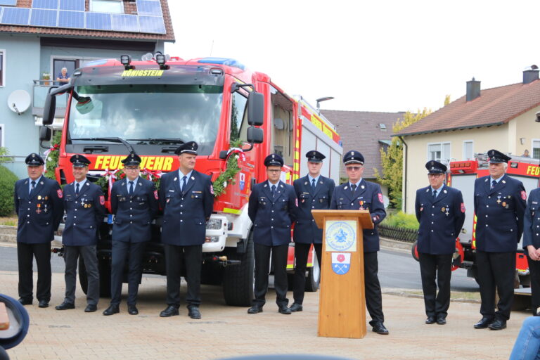Mehr über den Artikel erfahren Feuerwehr Königstein feiert ihr 150-jähriges Bestehen